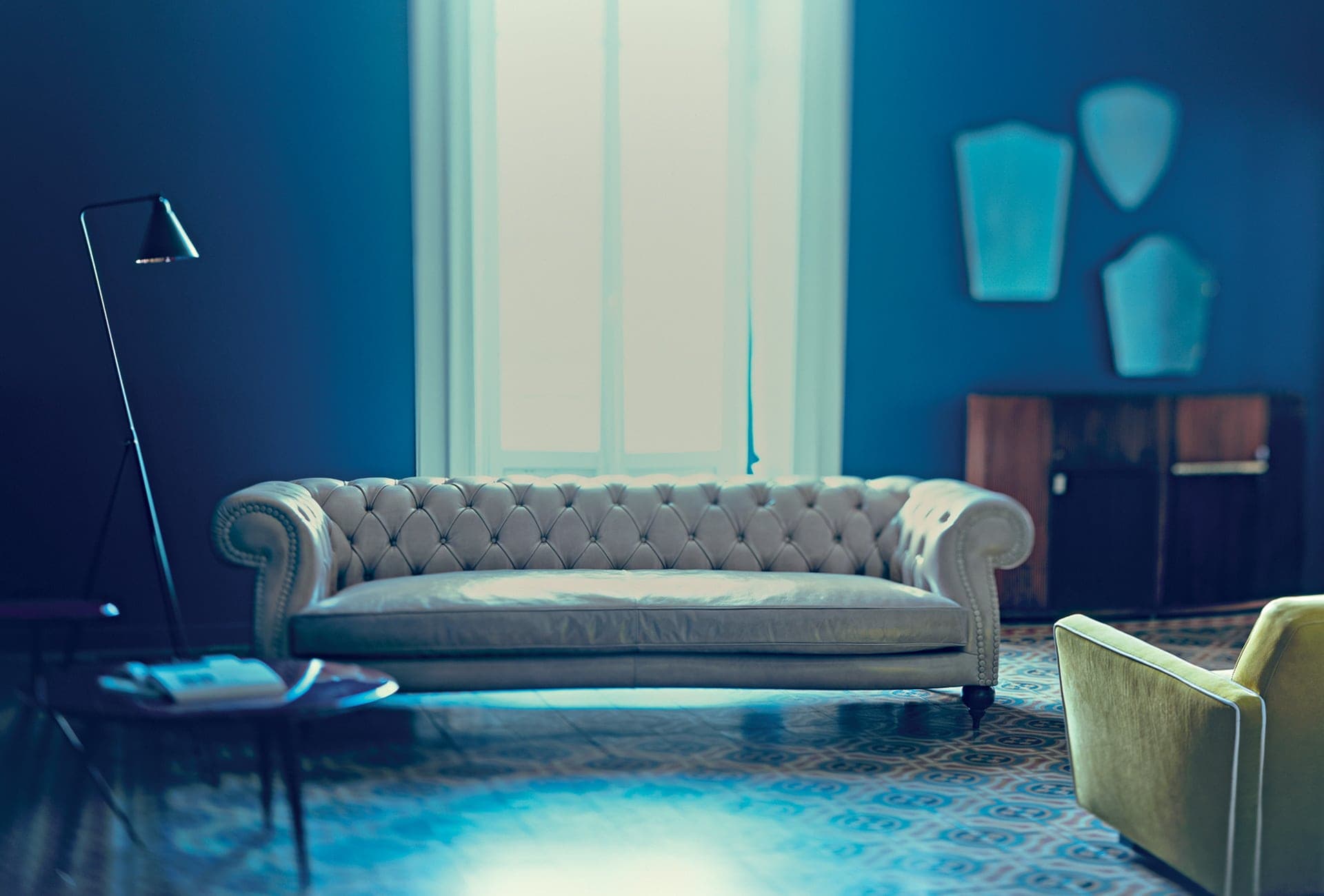 Diana sofa sales