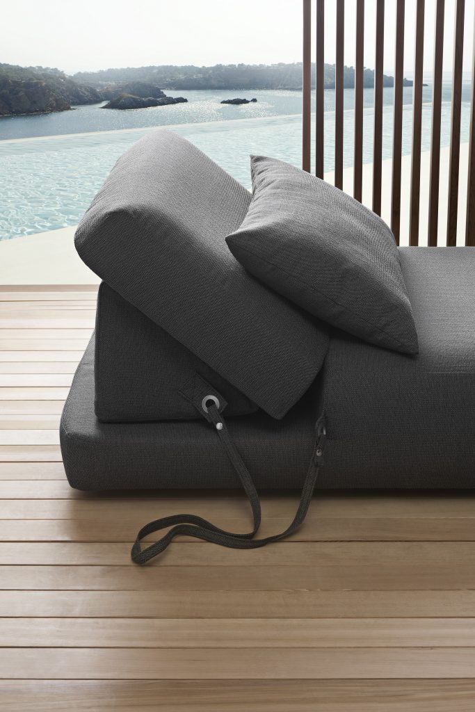 monte carlo sun longer in dark grey inclined, lounger includes a triangular cushion to create an inclination