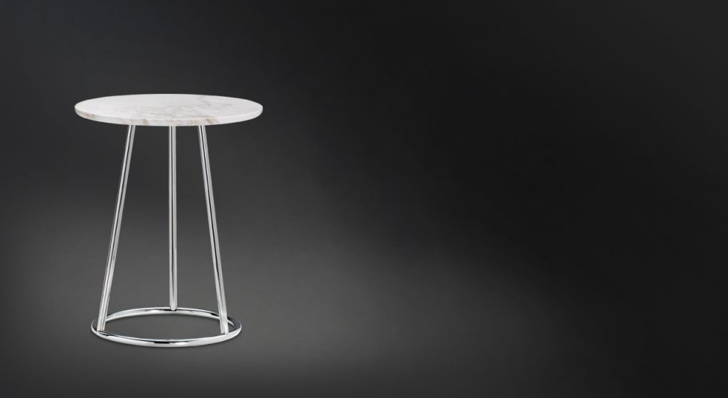 angle small table in white metal