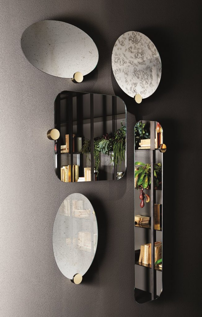 Gal_Odette-Mirrors_002