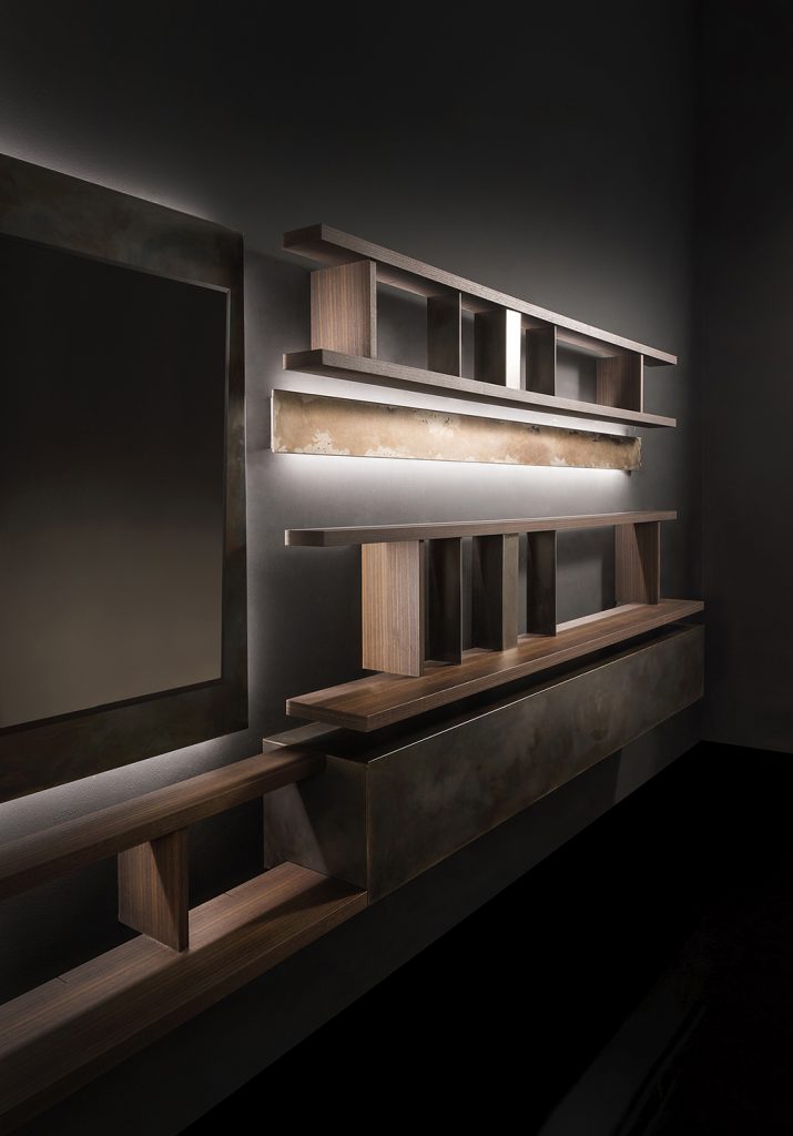 Style Set bookcase, structure in natural wood color. Storage units, internal partitions and tv panel in burnished platino and five white lights on a black background.