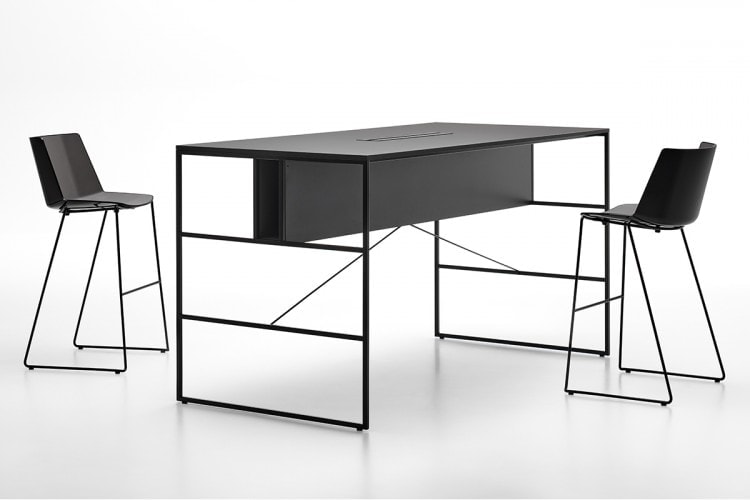 Mdf_AIKU_Stool_007