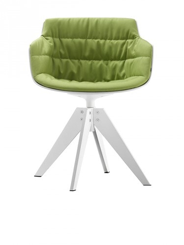 A white Flow Slim chair, green pads and four-legged in steel on a white background.