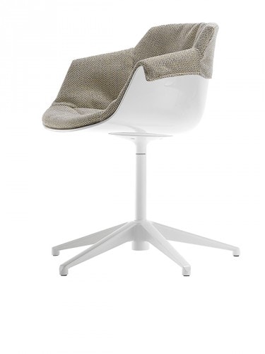 A white Flow Slim chair, brown pad and four-legged in steel on a white background.