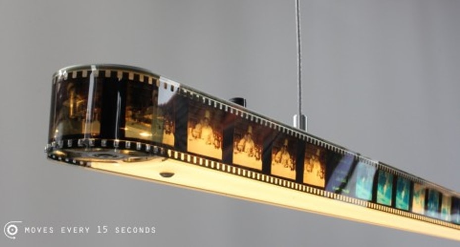 Qua_Still-Moving-35mm_001_1