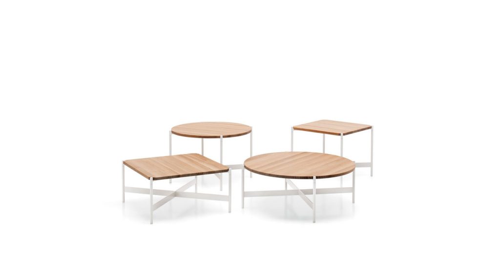 Four Heron Cofee Tables, structure and four legs in white steel, top in brown on a white background.