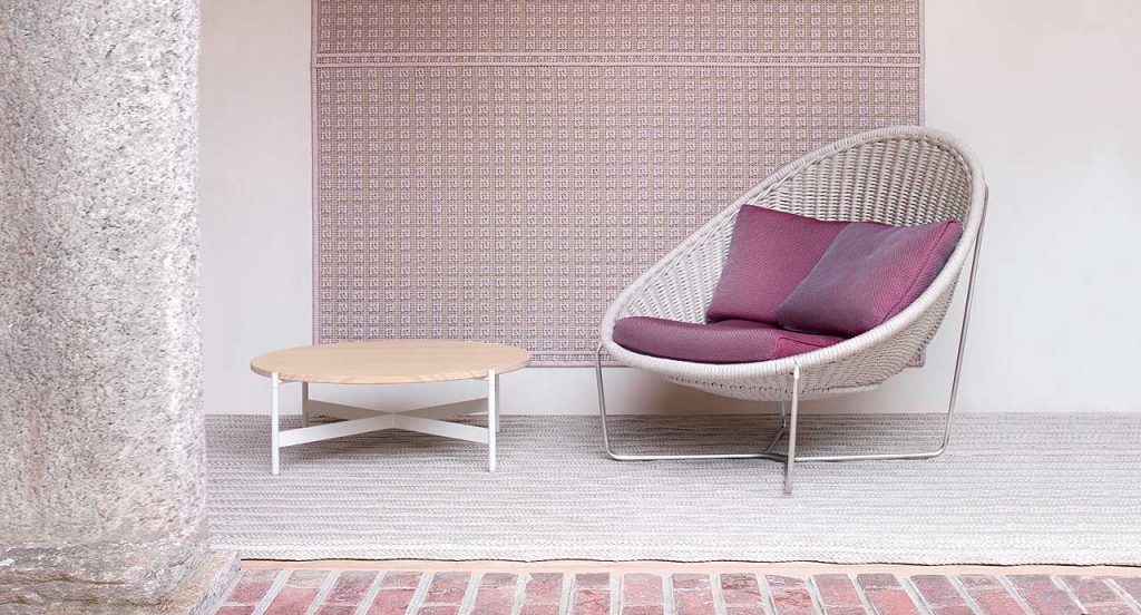 Nido Armchair