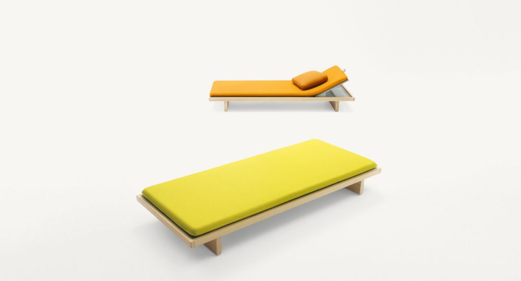 Two Sabi Sun Beds, structure in natural wood, seat pad in yellow polyester on a white background.
