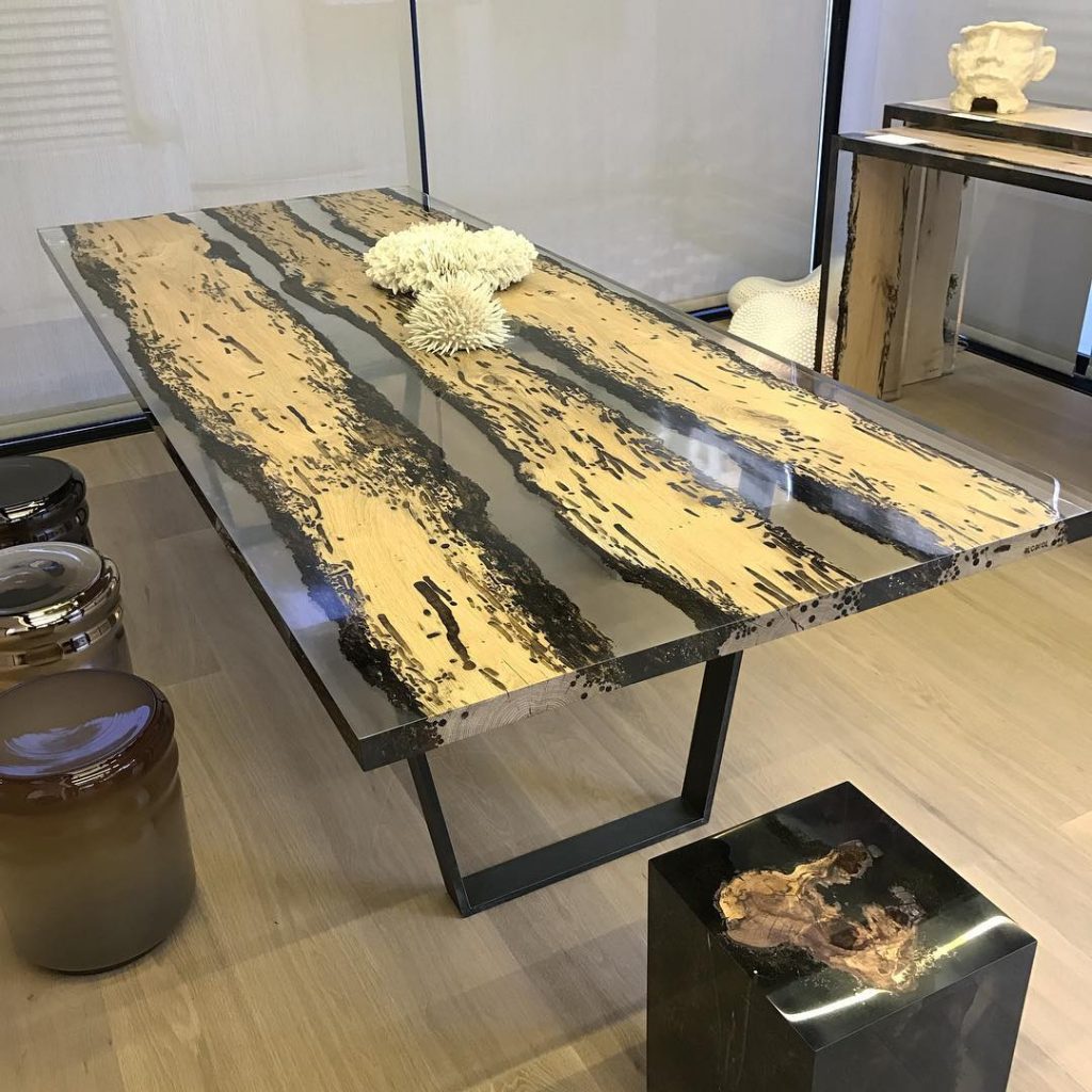 Chimenti Table