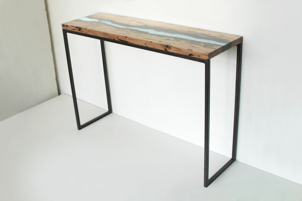 Canal Console