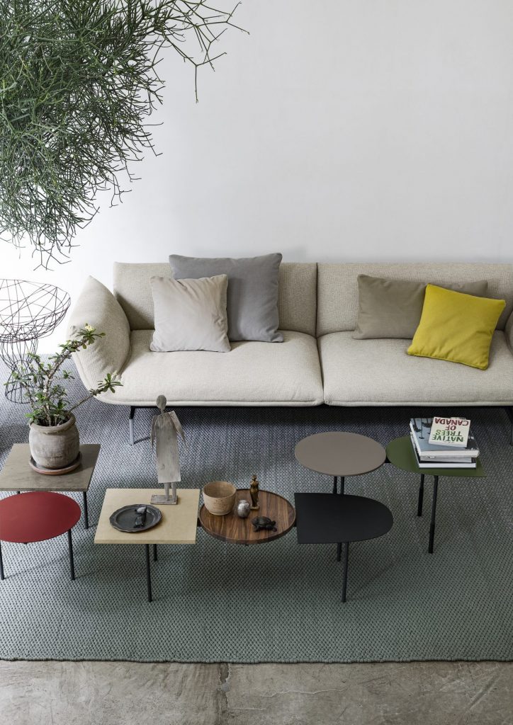 rug made of manual weave in a gray tone for a living room