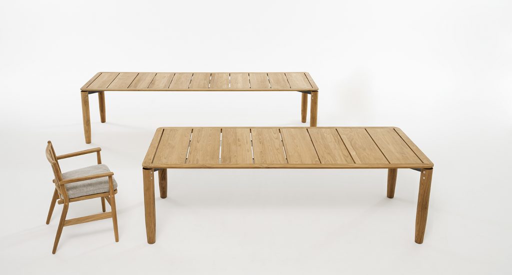 Two Levante Thirty Table going horizontal in a white room