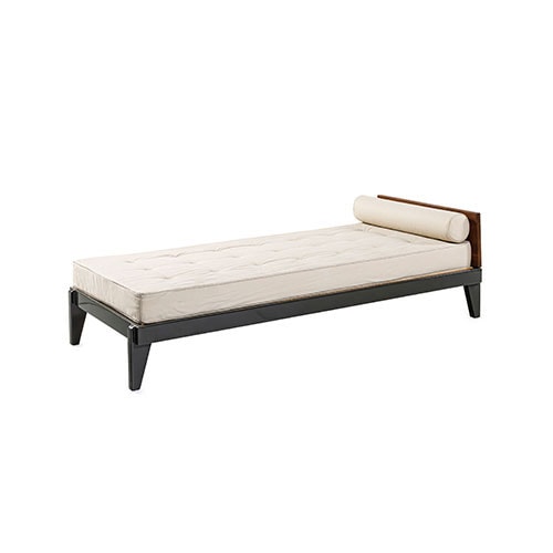 Jean Prouvé Lit Flavigny daybed in front of a white background