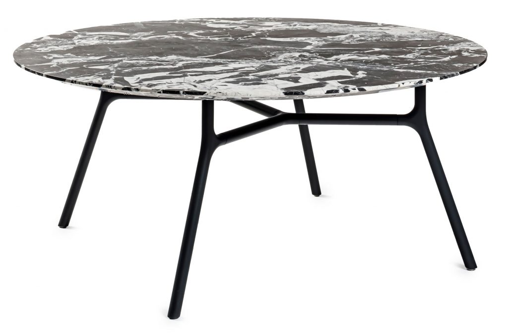 Nesso table in front of a white background