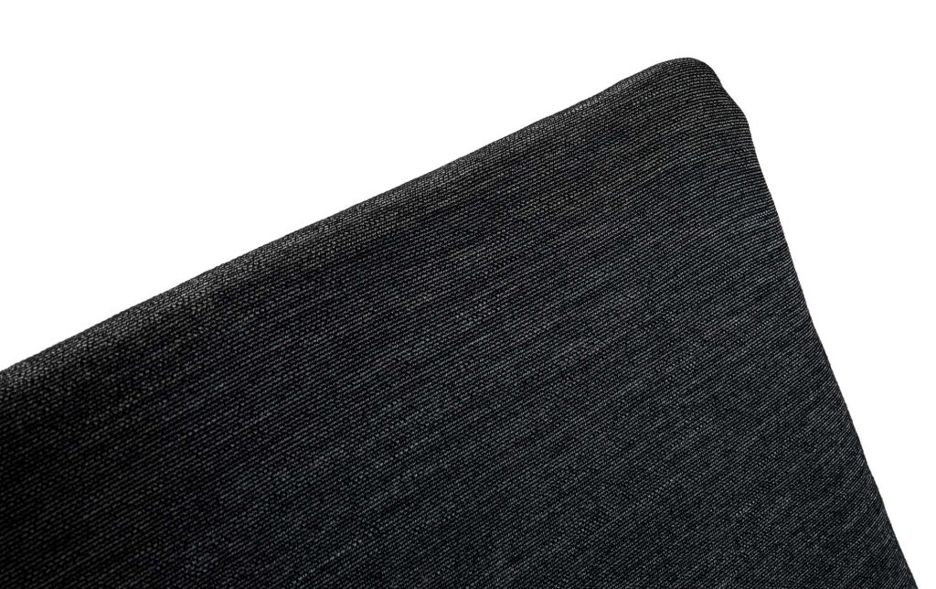 Close-up of Lofy backrest in front of a white background