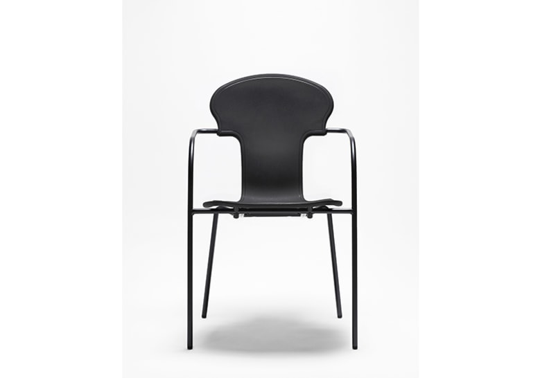 Minivarius Black Chair