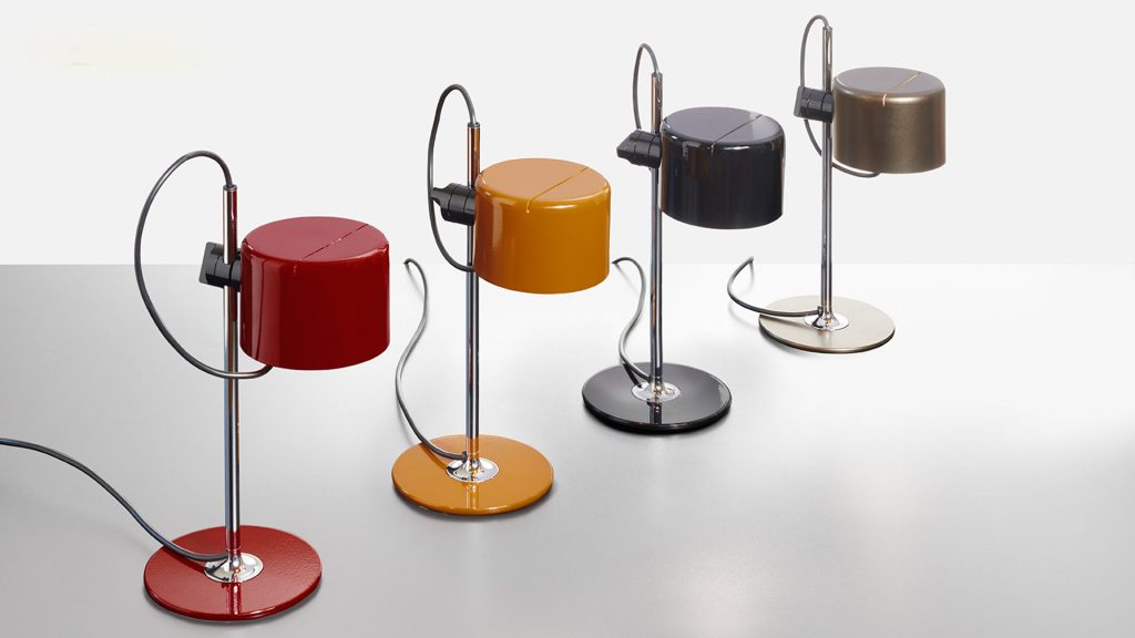 One of Oluce's most iconic and recognizable lamp families.