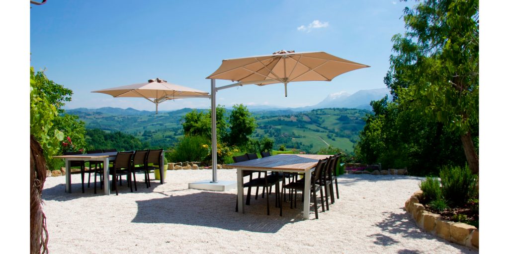 Offers shade wherever you want with one or two parasols.