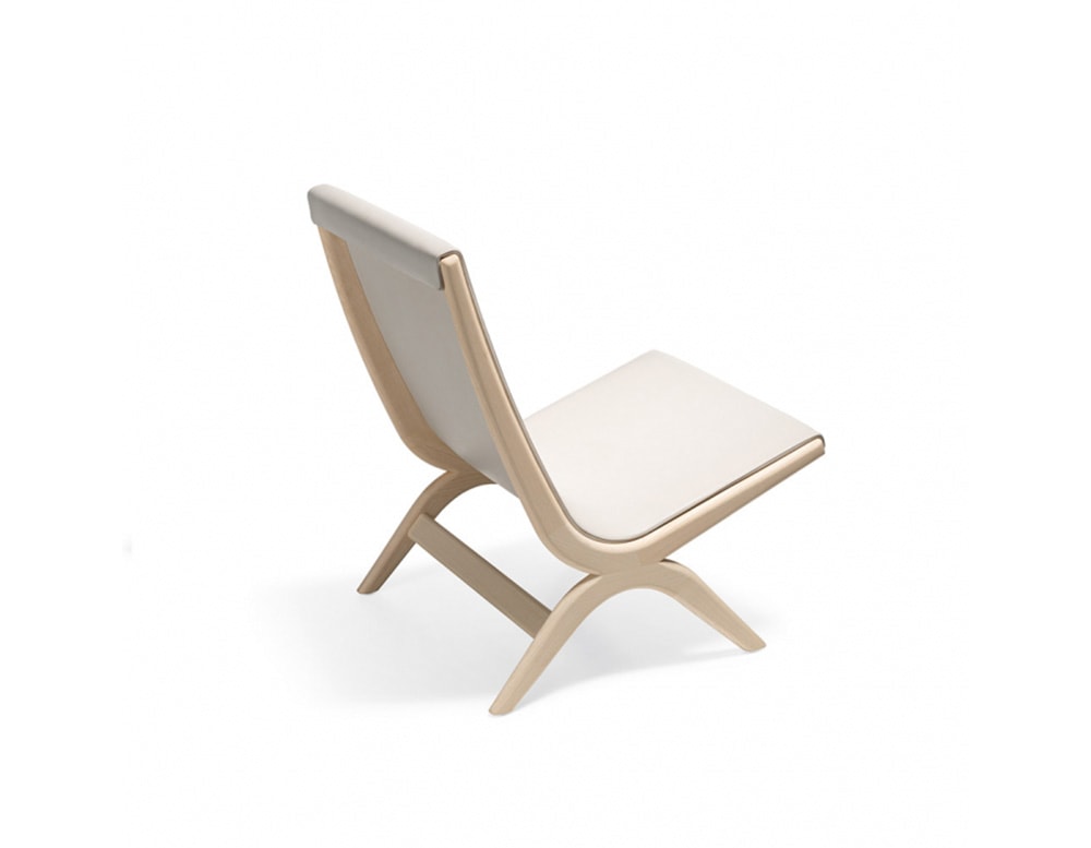 small hammock-shaped chair made of light oak wood and upholstered in white leather in a white background