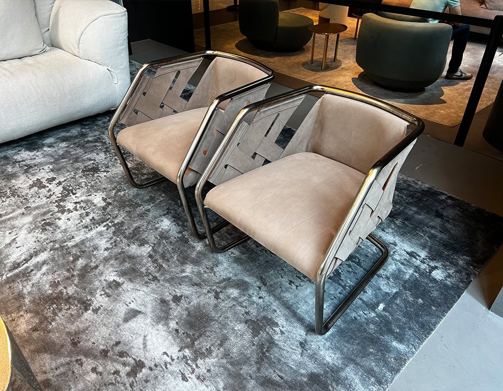 disp_Hen_Strip_Lounge_Chair_004