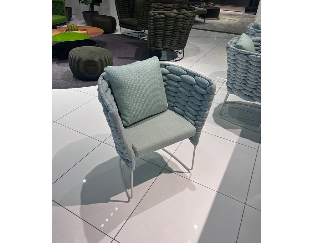 disp_Len_Ami_Dining_Chair_Outdoor_Blue_001