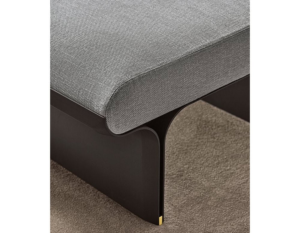 Stami Daybed