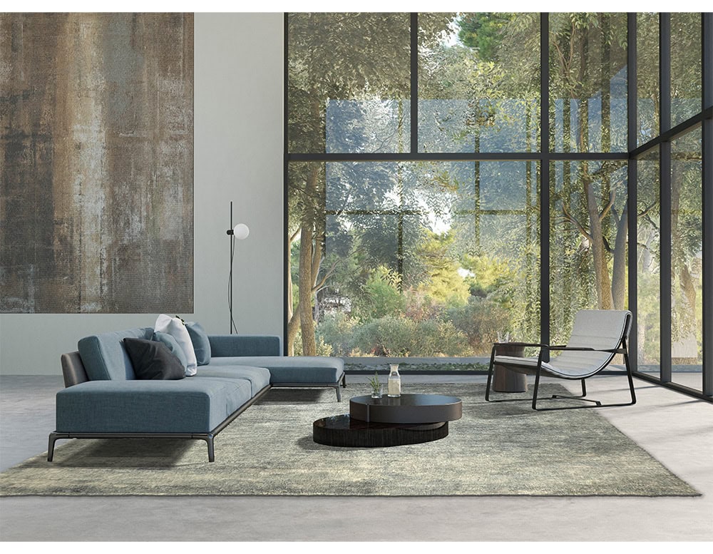 Bellini Rug blends tonal variations with a refined simplicity that anchors contemporary interiors. Its subtle gradient effect and textured surface bring warmth and sophistication, seamlessly complementing both modern and timeless furnishings.