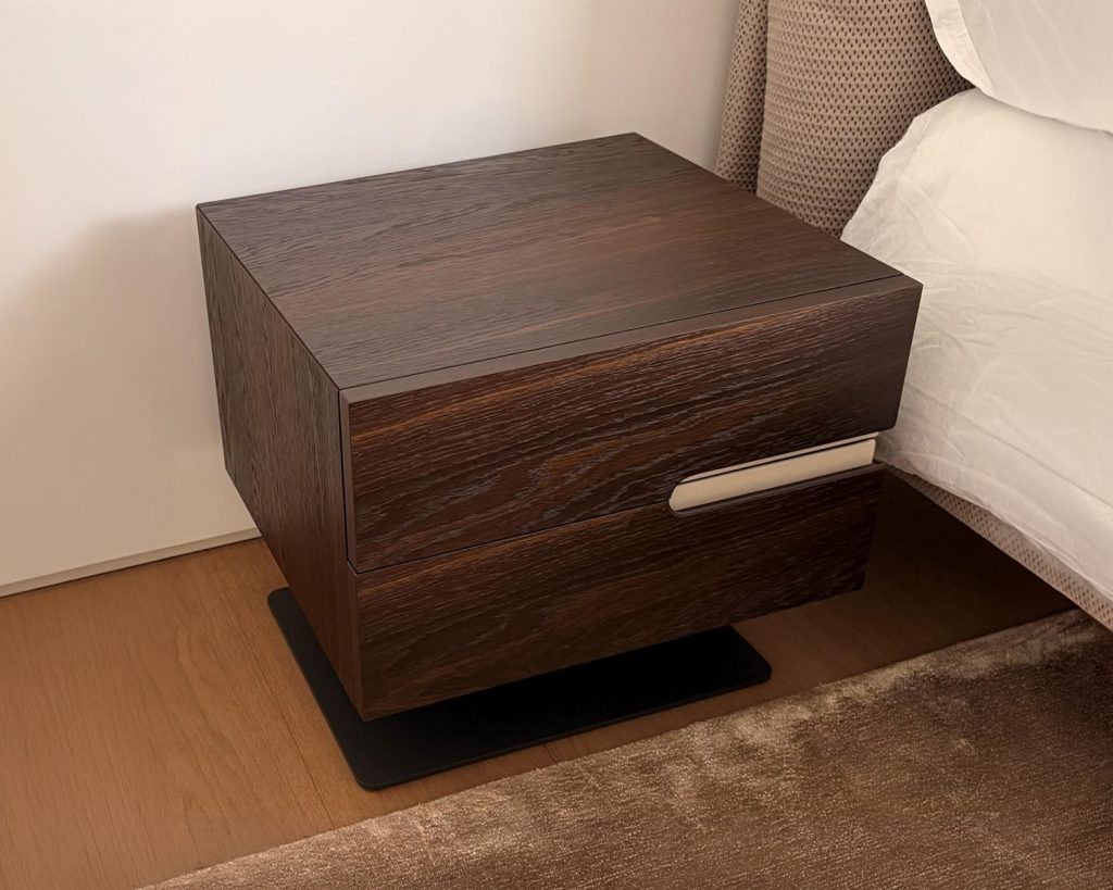 Ciro Nightstands