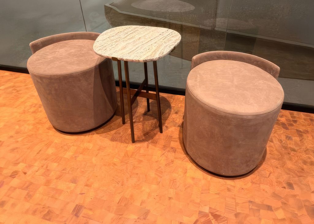 Gelly Poufs