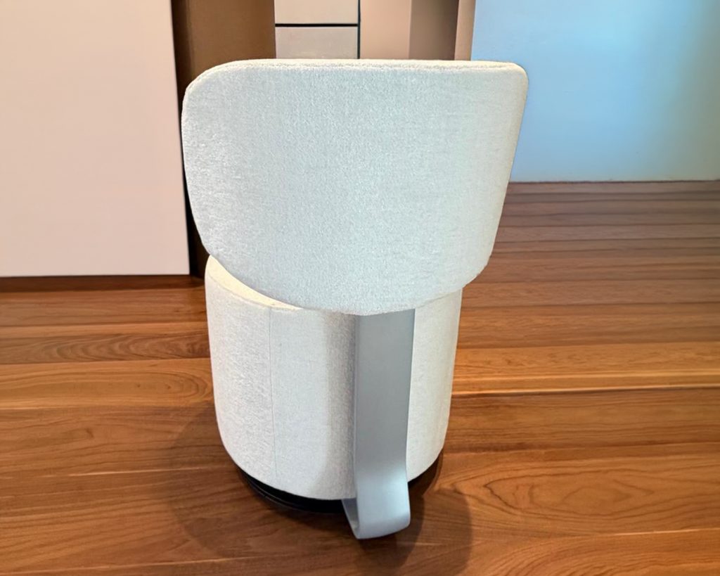 Tamburound Chair