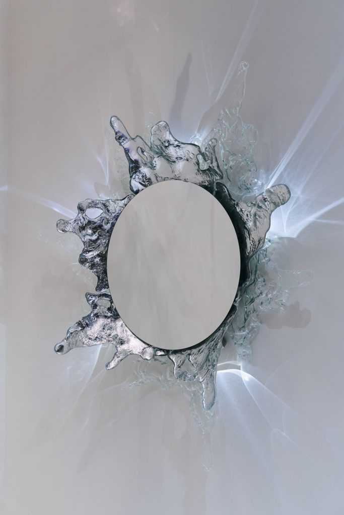 Splash Mirror